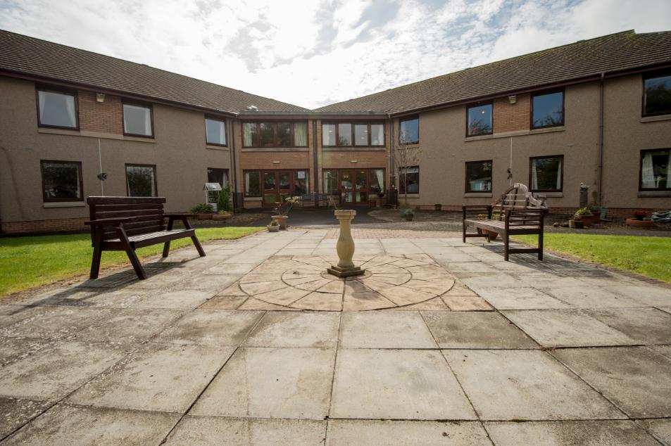 lunardi court